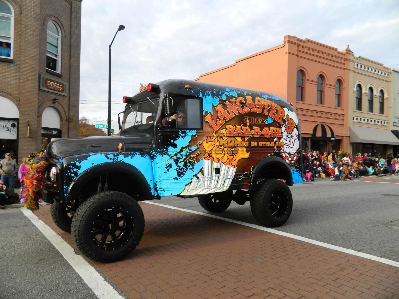 Mooresville Christmas Parade (219).JPG